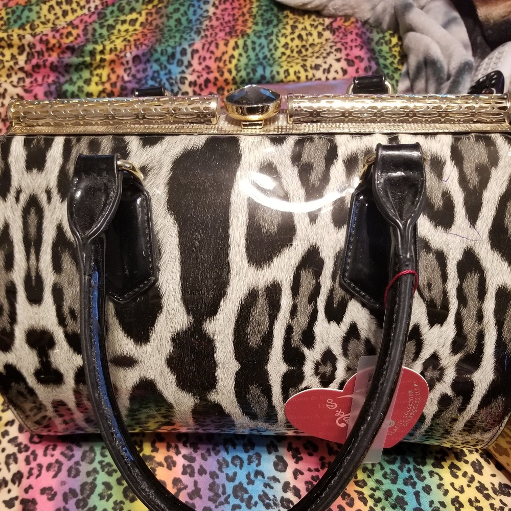 Leopard purse